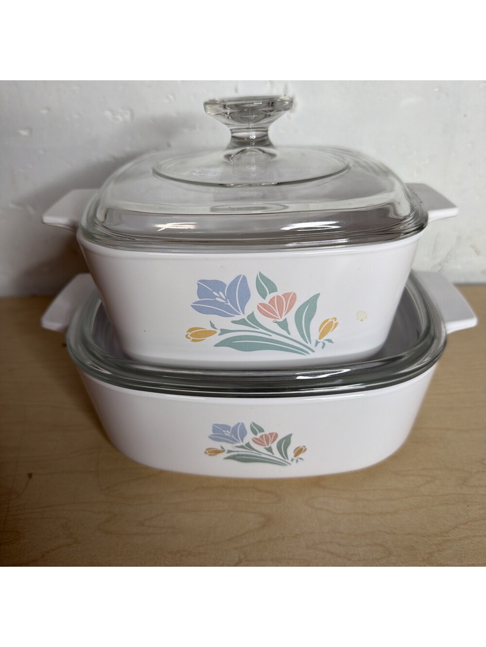 VTG Corning Ware Friendship Casseroles A-1 1/2-B (1.5L) And A-2-B (2L) Nice!